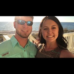 Meet your Posher, Courtney